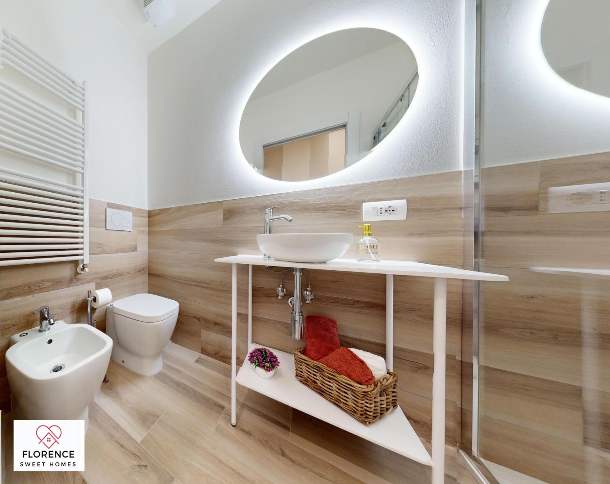 Sonia Apartment With Free Parking By Florence Sweet Homes Zewnętrze zdjęcie